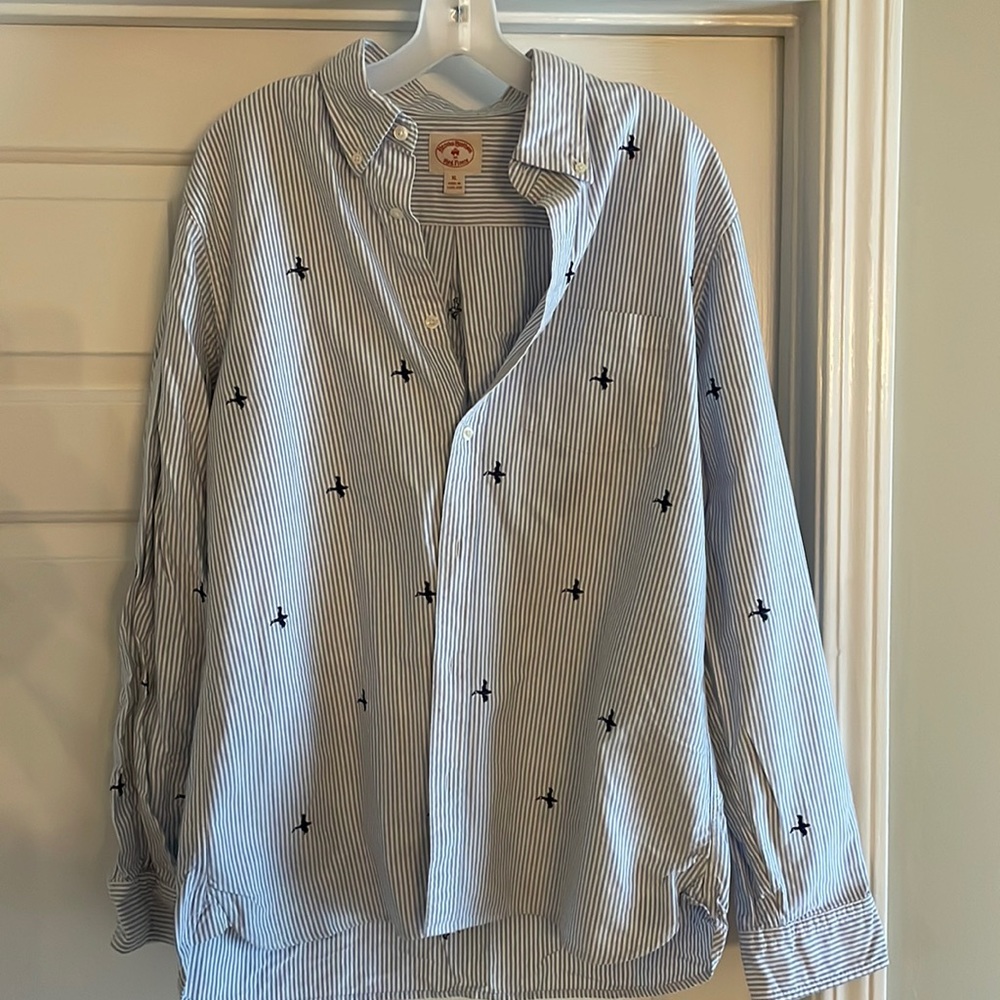 Brooks brothers duck button down XL